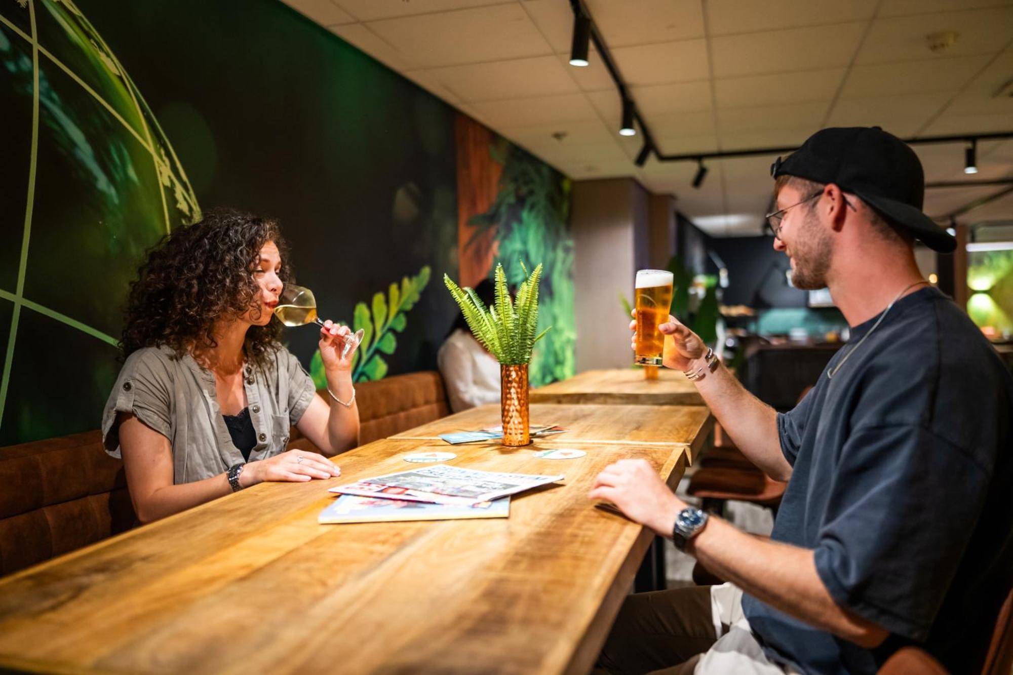 Bud Gett Hostels Groningen Zewnętrze zdjęcie