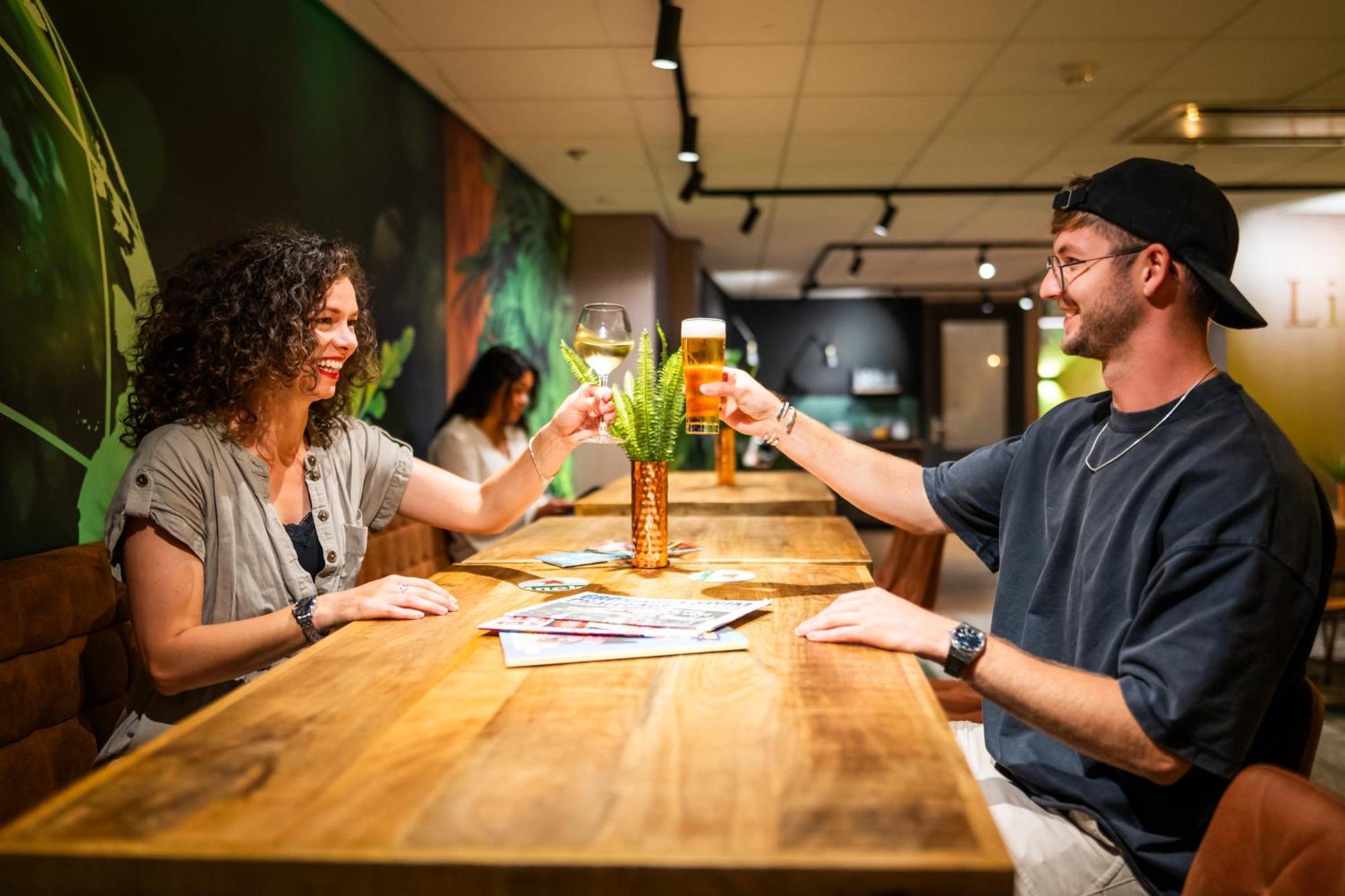 Bud Gett Hostels Groningen Zewnętrze zdjęcie