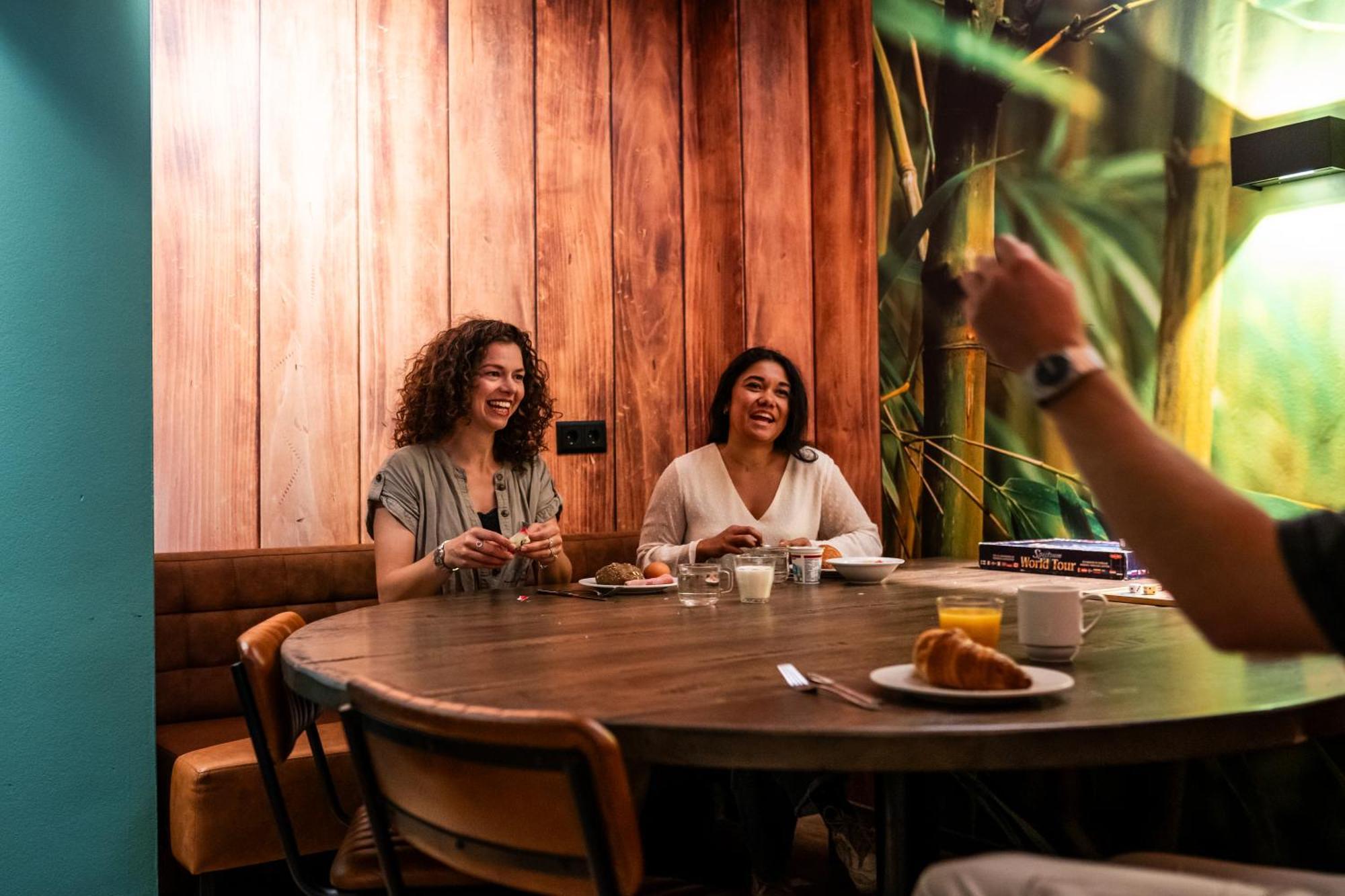 Bud Gett Hostels Groningen Zewnętrze zdjęcie